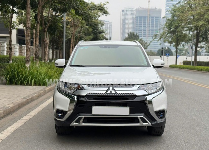 Mitsubishi Outlander 2.0 CVT 2022