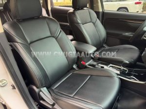 Xe Mitsubishi Outlander 2.0 CVT 2022