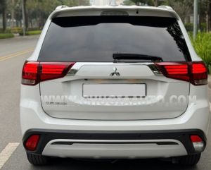 Xe Mitsubishi Outlander 2.0 CVT 2022