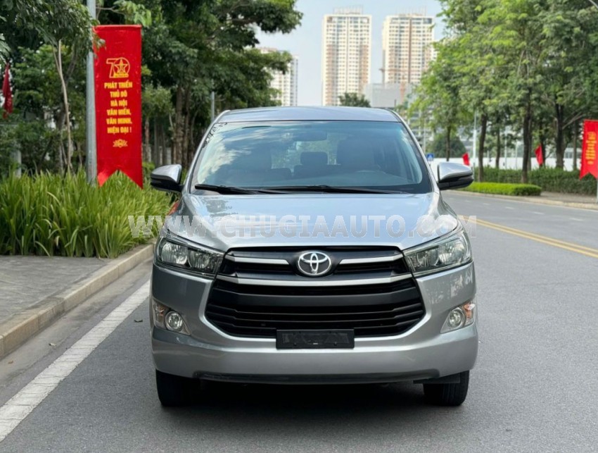 Toyota Innova 2.0E 2019