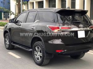 Xe Toyota Fortuner 2.7V 4x2 AT 2016