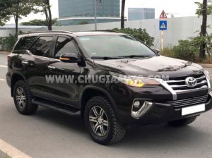 Xe Toyota Fortuner 2.7V 4x2 AT 2016
