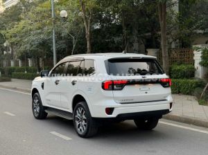 Xe Ford Everest Titanium Plus 2.0L 4x4 AT 2022