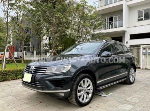 Xe Volkswagen Touareg 3.6 AT 2016