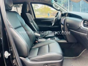 Xe Toyota Fortuner 2.7V 4x2 AT 2021