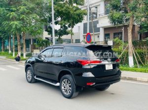 Xe Toyota Fortuner 2.7V 4x2 AT 2021
