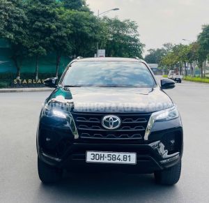 Xe Toyota Fortuner 2.7V 4x2 AT 2021