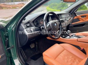 Xe BMW 5 Series 520i 2012