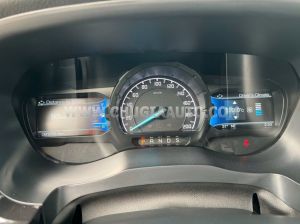 Xe Ford Everest Titanium 2.0L 4x2 AT 2018