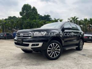 Xe Ford Everest Titanium 2.0L 4x2 AT 2018