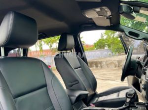 Xe Ford Everest Titanium 2.0L 4x2 AT 2018