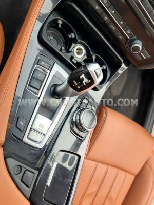 Xe BMW 5 Series 520i 2012
