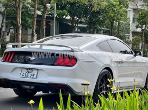 Xe Ford Mustang EcoBoost Fastback 2018