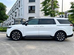 Xe Kia Carnival Signature 2.2D 2023