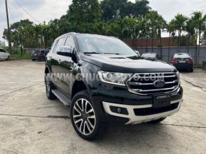 Ford Everest Titanium 2.0L 4x2 AT
