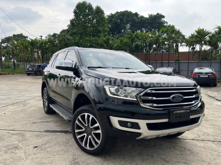 Ford Everest Titanium 2.0L 4x2 AT 2018