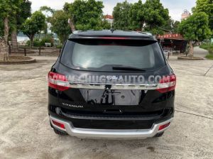 Xe Ford Everest Titanium 2.0L 4x2 AT 2018