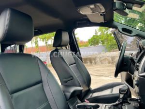 Xe Ford Everest Titanium 2.0L 4x2 AT 2018
