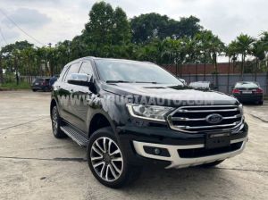 Ford Everest Titanium 2.0L 4x2 AT