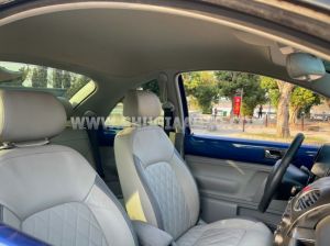 Xe Volkswagen New Beetle 1.6 AT 2009