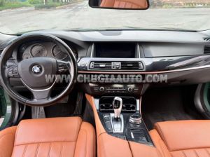 Xe BMW 5 Series 520i 2012