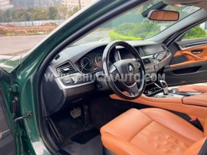Xe BMW 5 Series 520i 2012