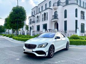Mercedes Benz CLA class CLA 200