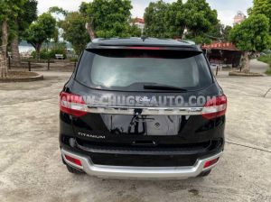 Xe Ford Everest Titanium 2.0L 4x2 AT 2018